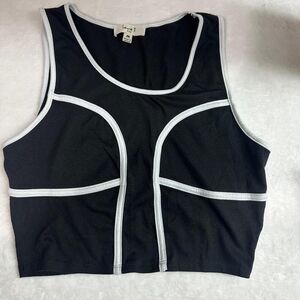 Love-j Women's Black Crop-top